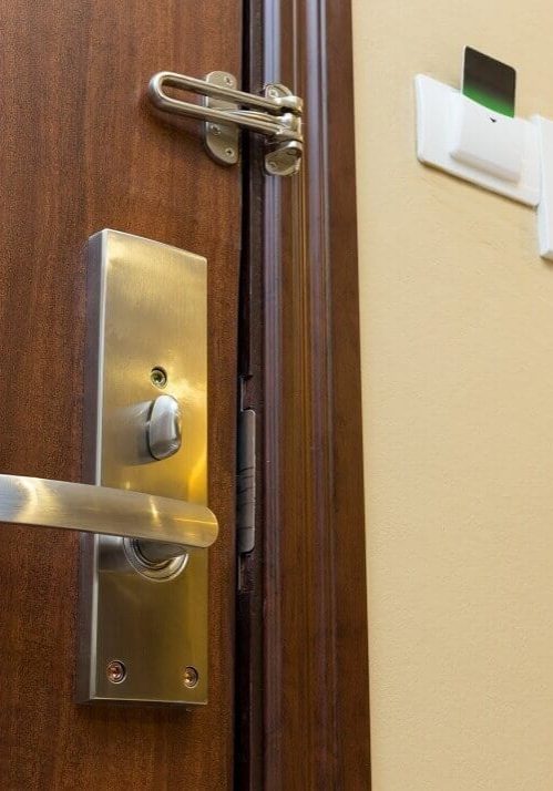 internal locks on a door